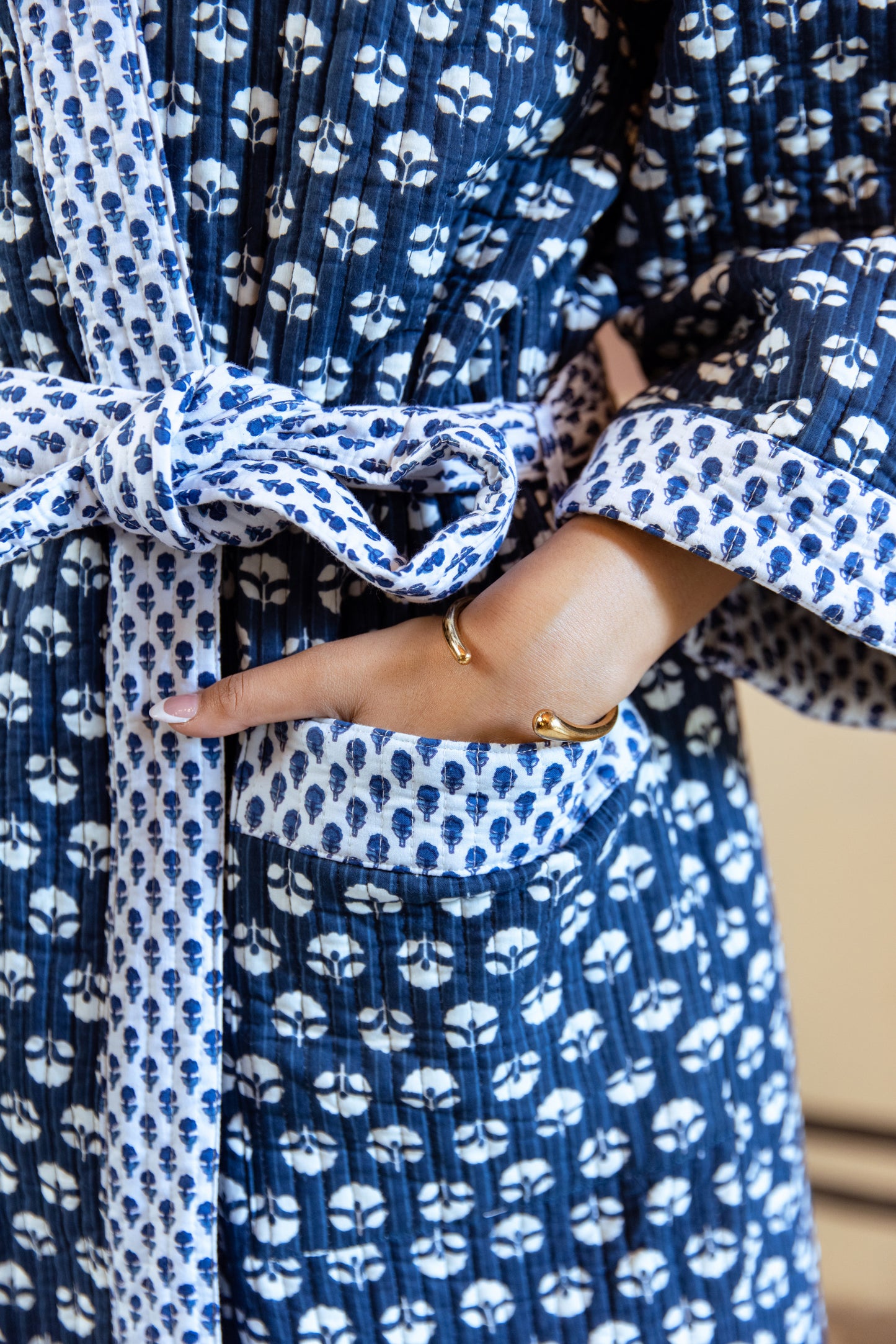 BLUE & WHITE FLORAL LUXURY QUILTED COTTON ROBE