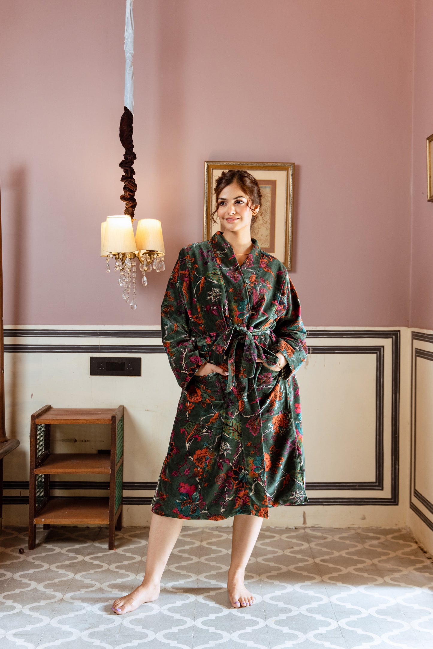 FOREST GREEN FLORAL VINE VELVET ROBE