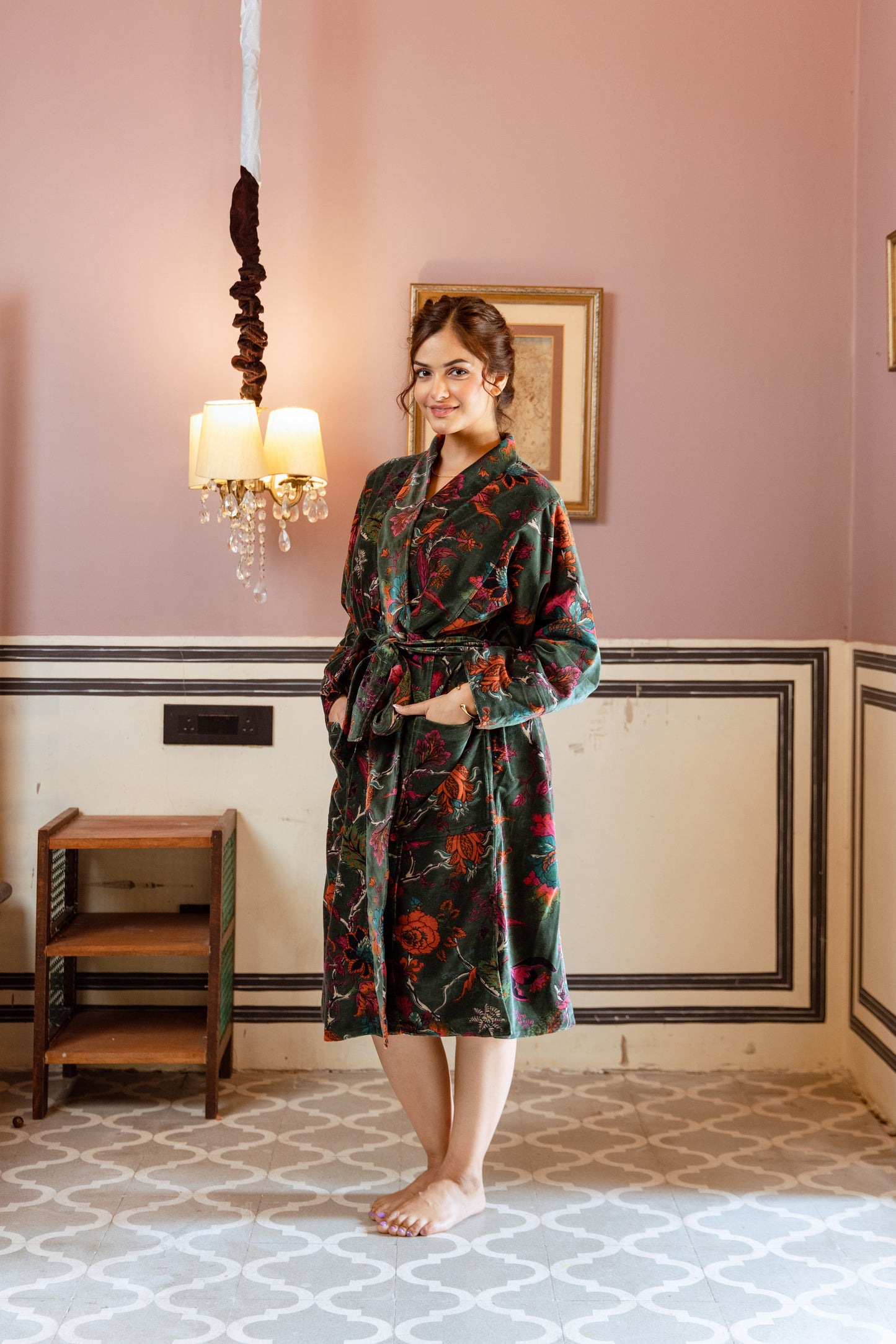 FOREST GREEN FLORAL VINE VELVET ROBE