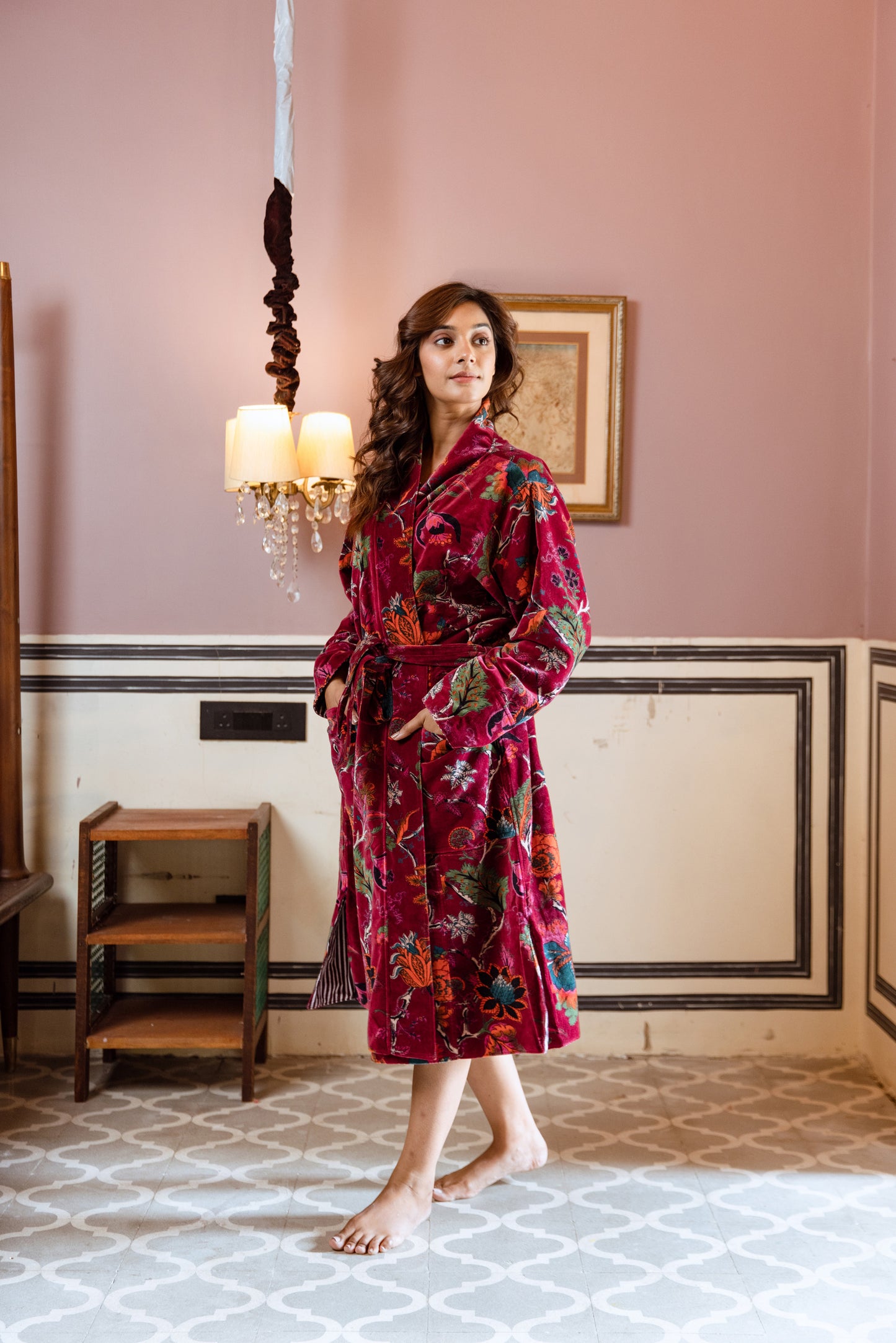 MAROON FLORAL VINE VELVET ROBE