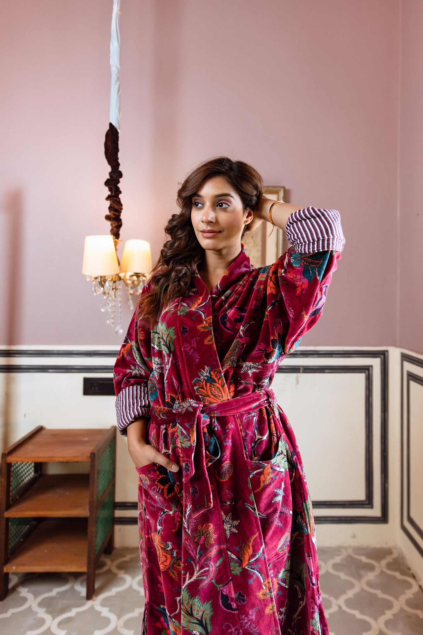 MAROON FLORAL VINE VELVET ROBE