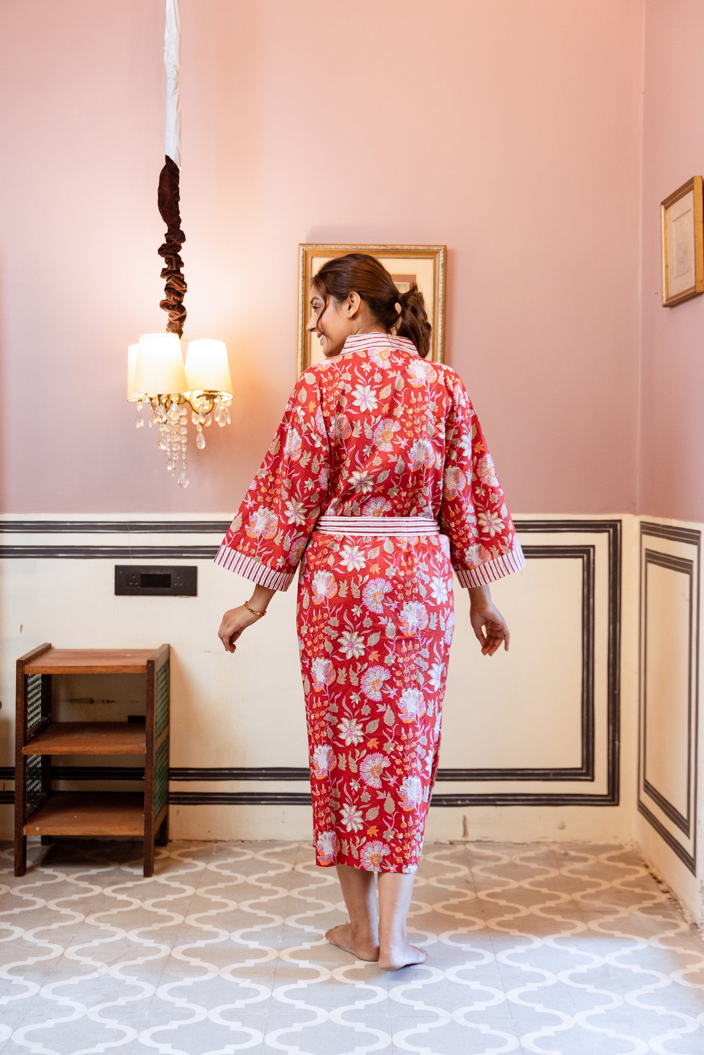 RED FLORAL VINE COTTON ROBE