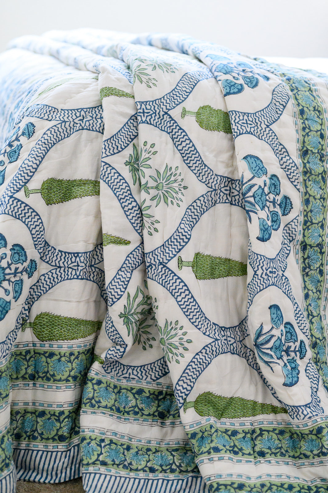 FLORAL BOOTI BLOCK PRINT PIQUE QUILT - FOREST PINE